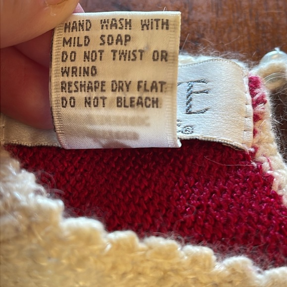 Vintage Petite Sophisticate Bejeweled Sweater size large - Picture 5 of 11